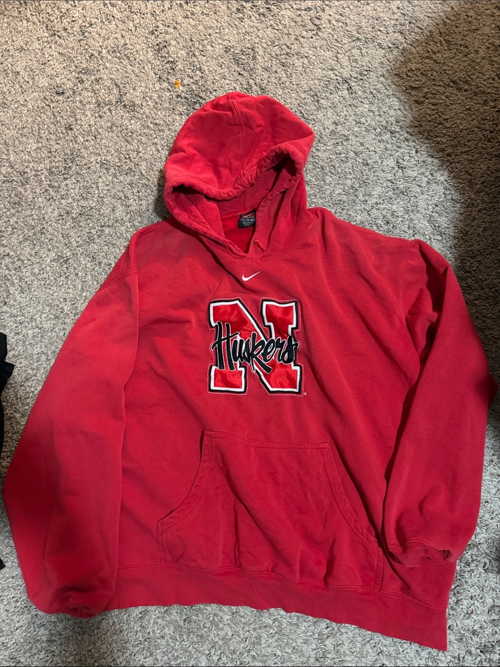Vintage Nike Red Huskers Graphic Pullover Hoodie